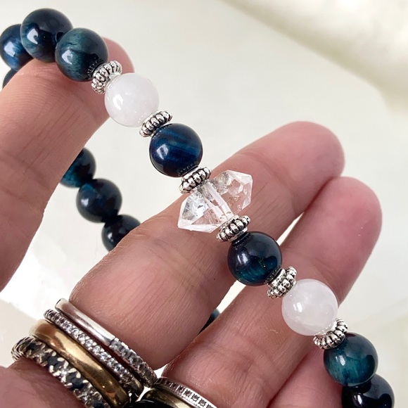 Genuine Herkimer diamond & blue tiger eye gemstones bead boho crystal bracelet - Picture 4 of 16